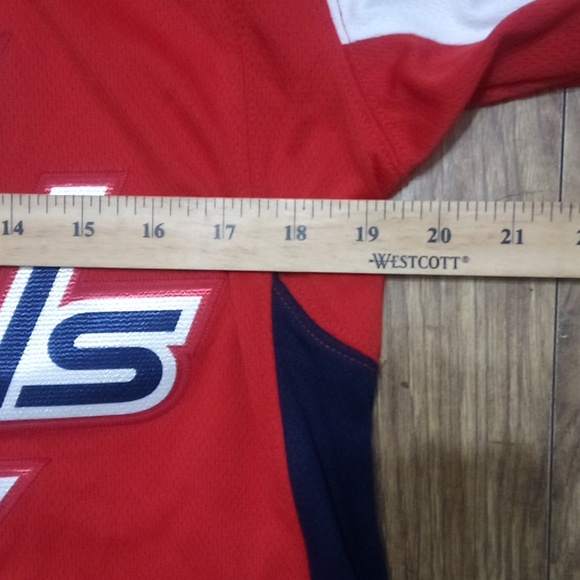 Washington Capitals Women's Jersey Medium Home Breakaway Chara - Picture 6 of 10